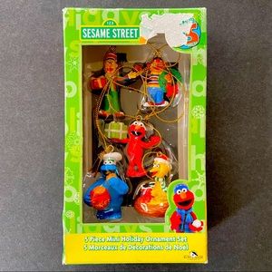 Sesame Street Kurt Adler 5 Pc Mini Ornament Set